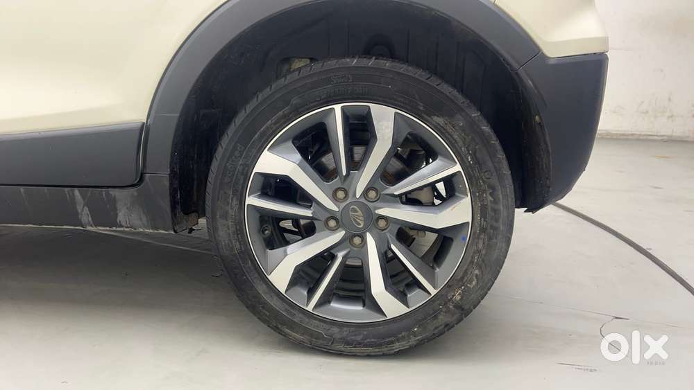 Mahindra Xuv300 W8 Option, 2021, Petrol
