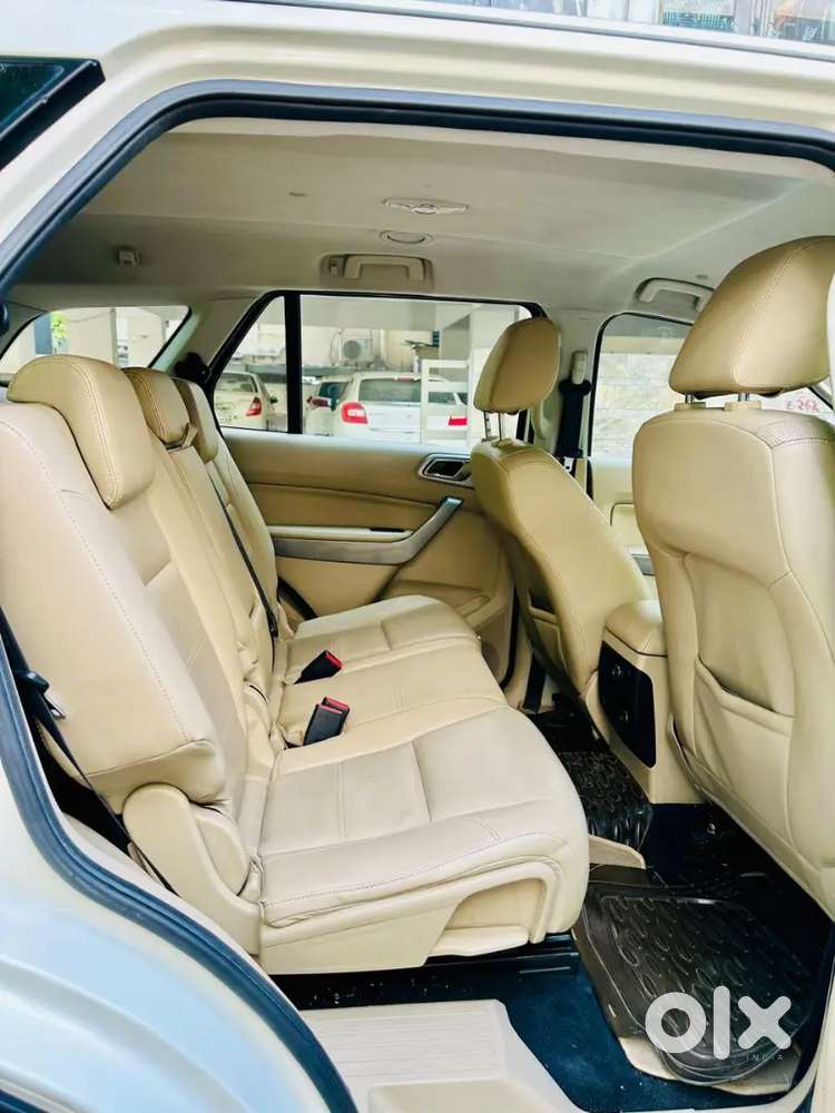 Ford Endeavour Titanium 4x2 2019 Diesel