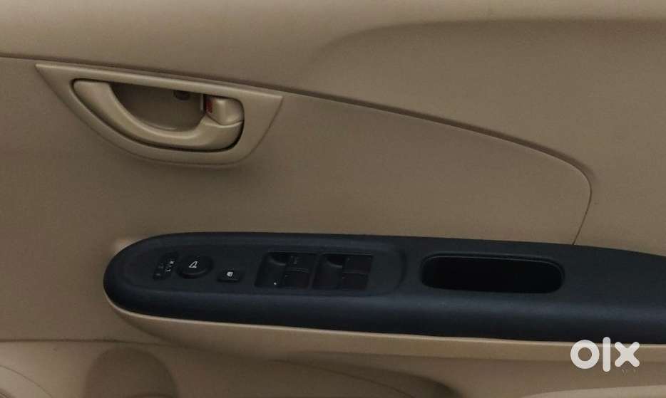 Honda Amaze 2013-2016 S At I-vtech, 2014, Petrol