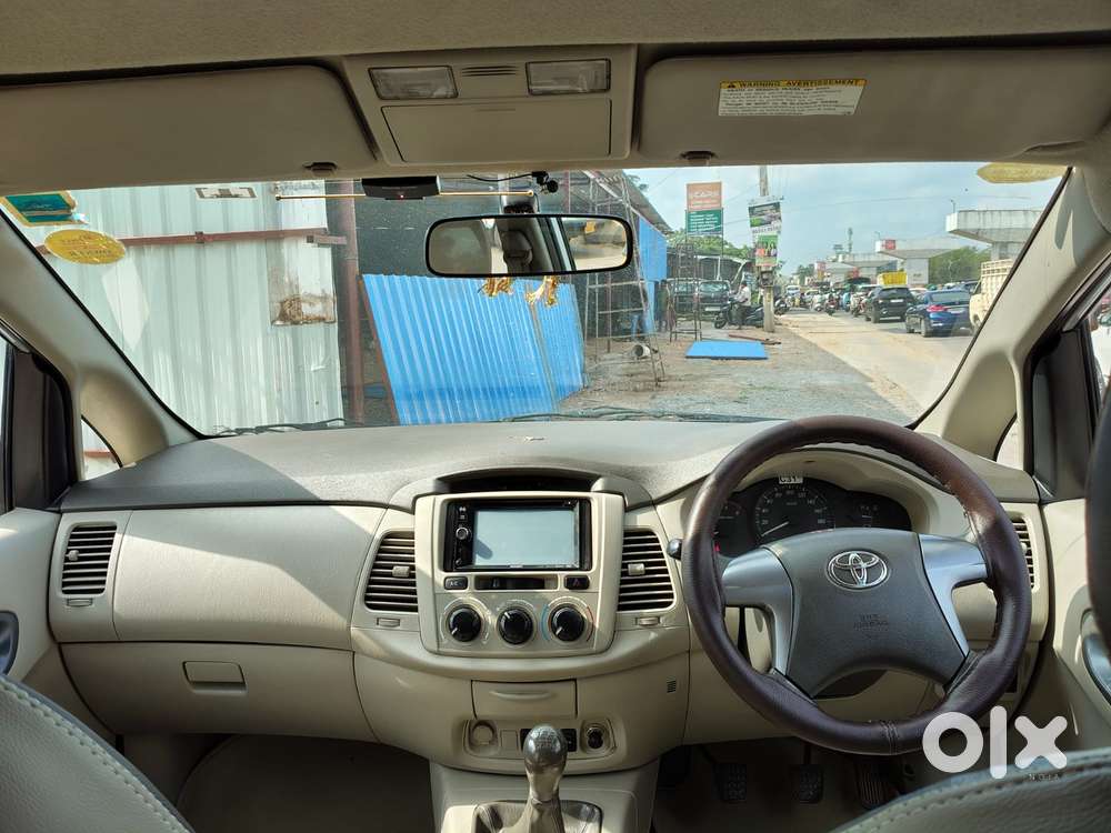 Toyota Innova 2.5 G (diesel) 8 Seater, 2014, Diesel