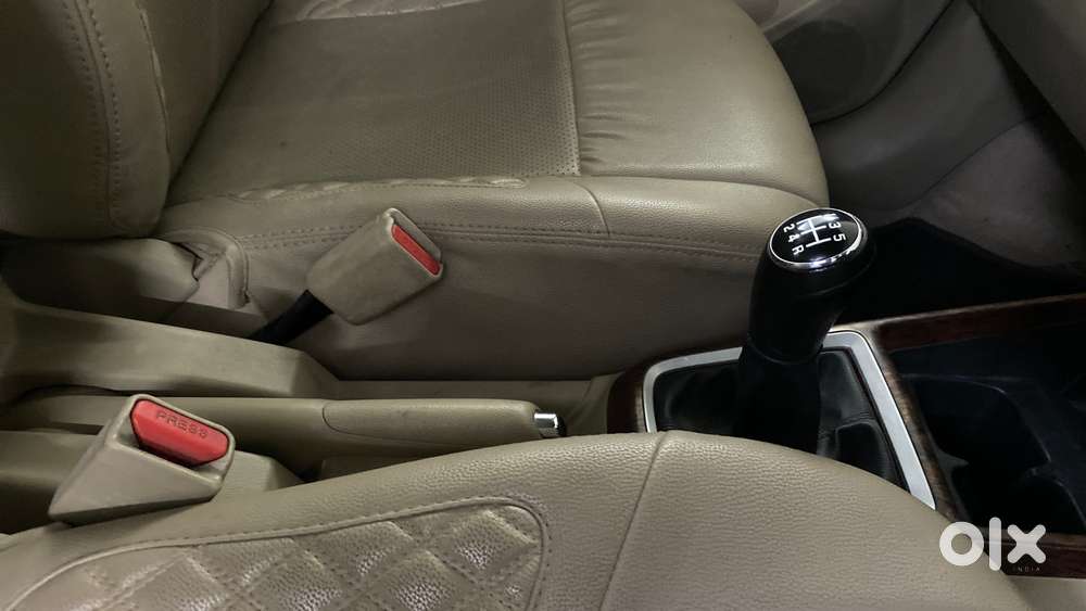 Maruti Suzuki Swift Dzire 1.2 Vxi Bsiv, 2020, Petrol