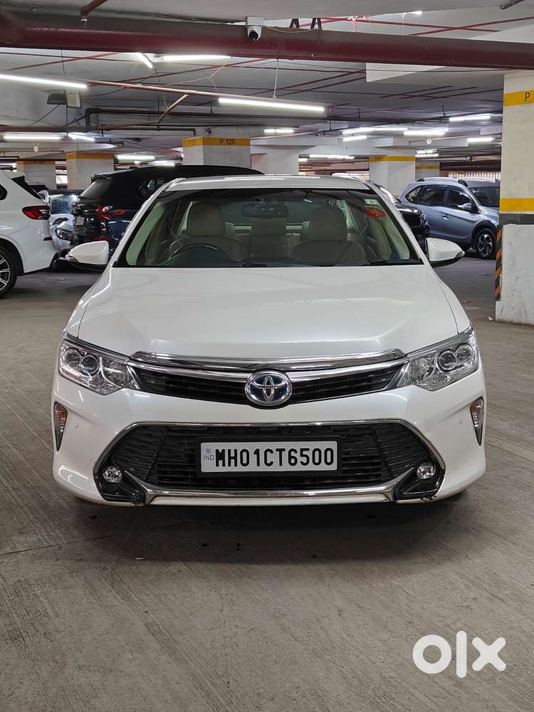 Toyota Camry Hybrid, 2017, Cng & Hybrids