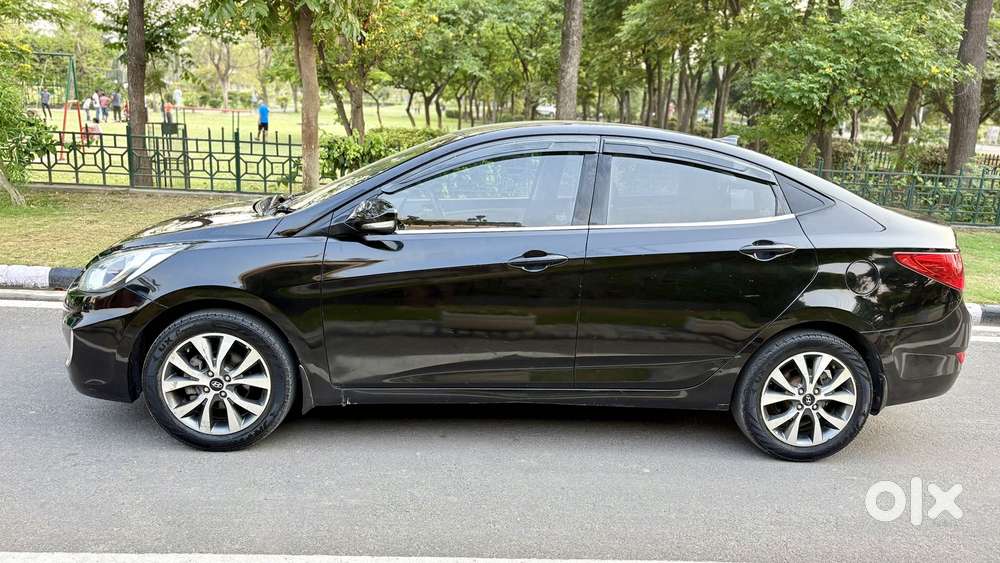Hyundai Fluidic Verna 1.6 Vtvt Sx, 2013, Petrol