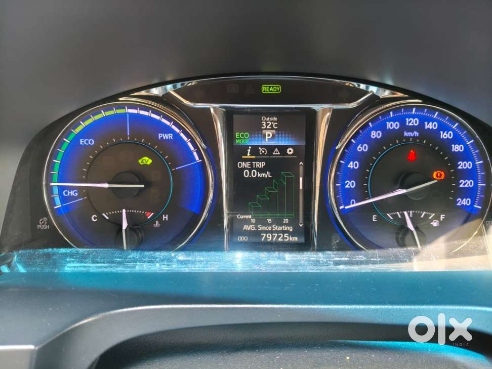 Toyota Camry Hybrid, 2016, Cng & Hybrids