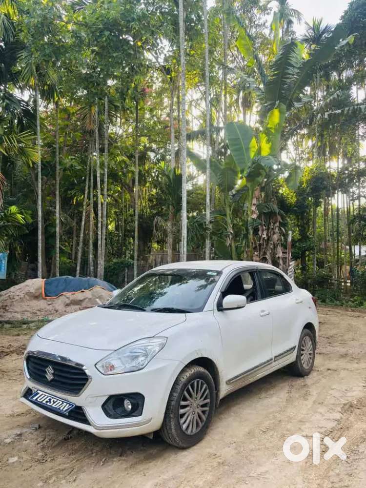 Maruti Suzuki Dzire 2020 Petrol 75000 Km Driven