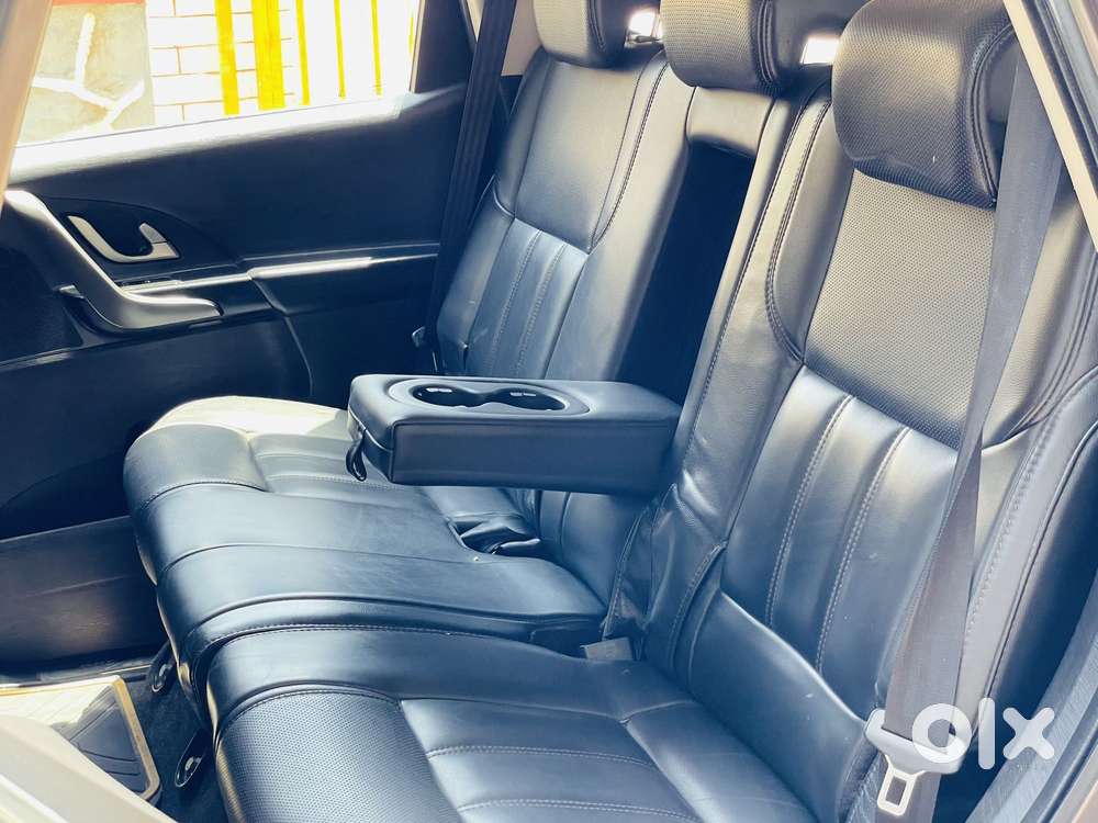 Mahindra Xuv500 W10 At, 2017, Diesel