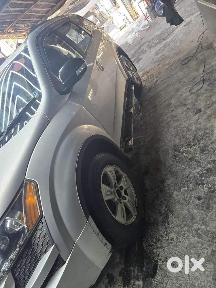 Mahindra Xuv500 2013 Diesel 82000 Km Driven