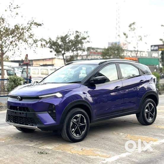 Tata Nexon Dct Automatic 2024 Petrol 16000 Km Driven