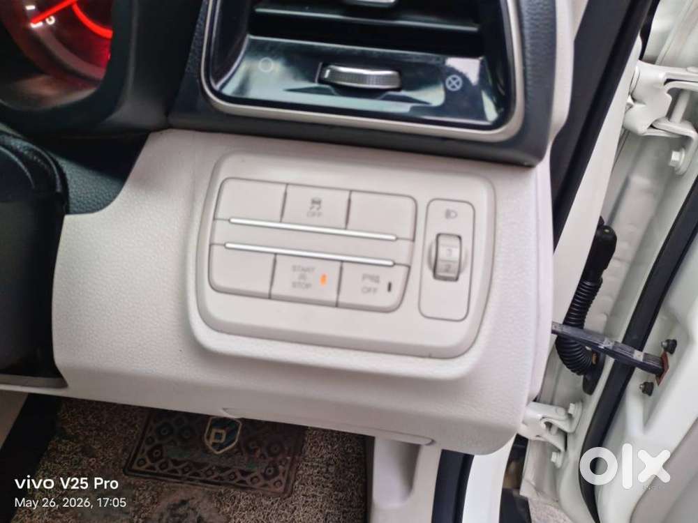 Mahindra Xuv300 W8 Option Diesel, 2020, Diesel