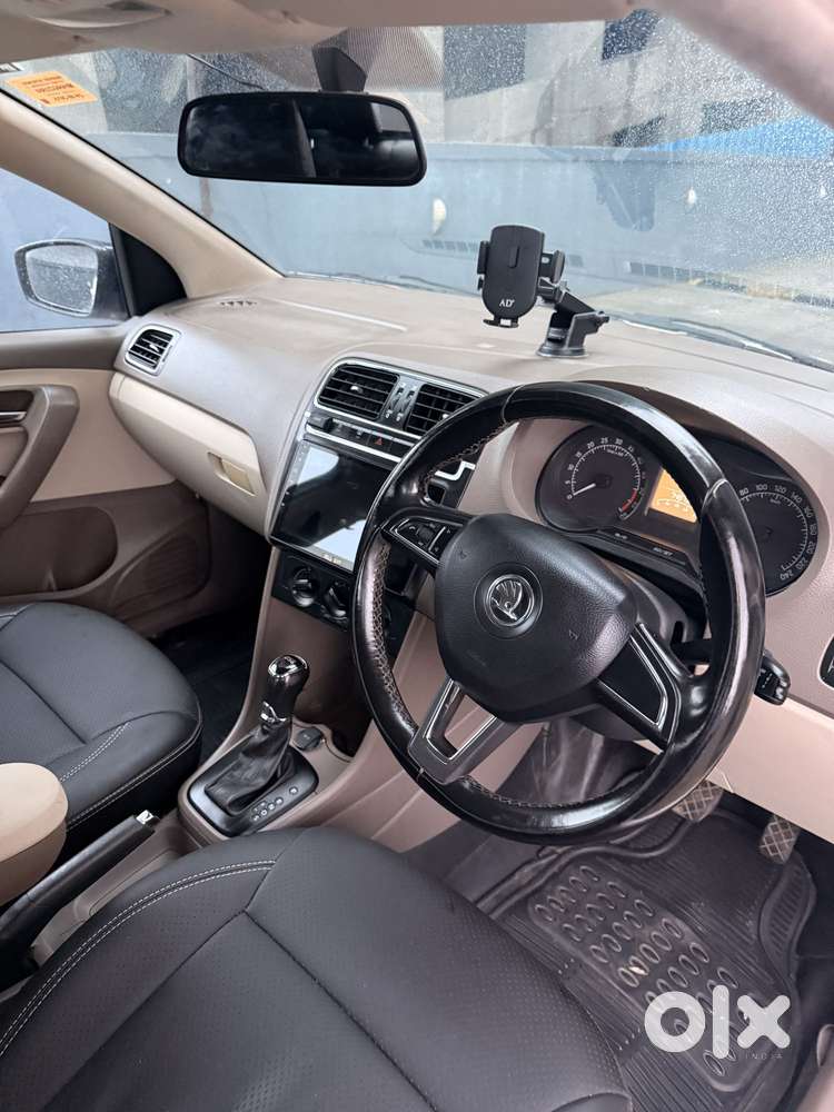 Skoda Rapid 1.5 Tdi At Ambition With Alloy Wheel, 2015, Diesel