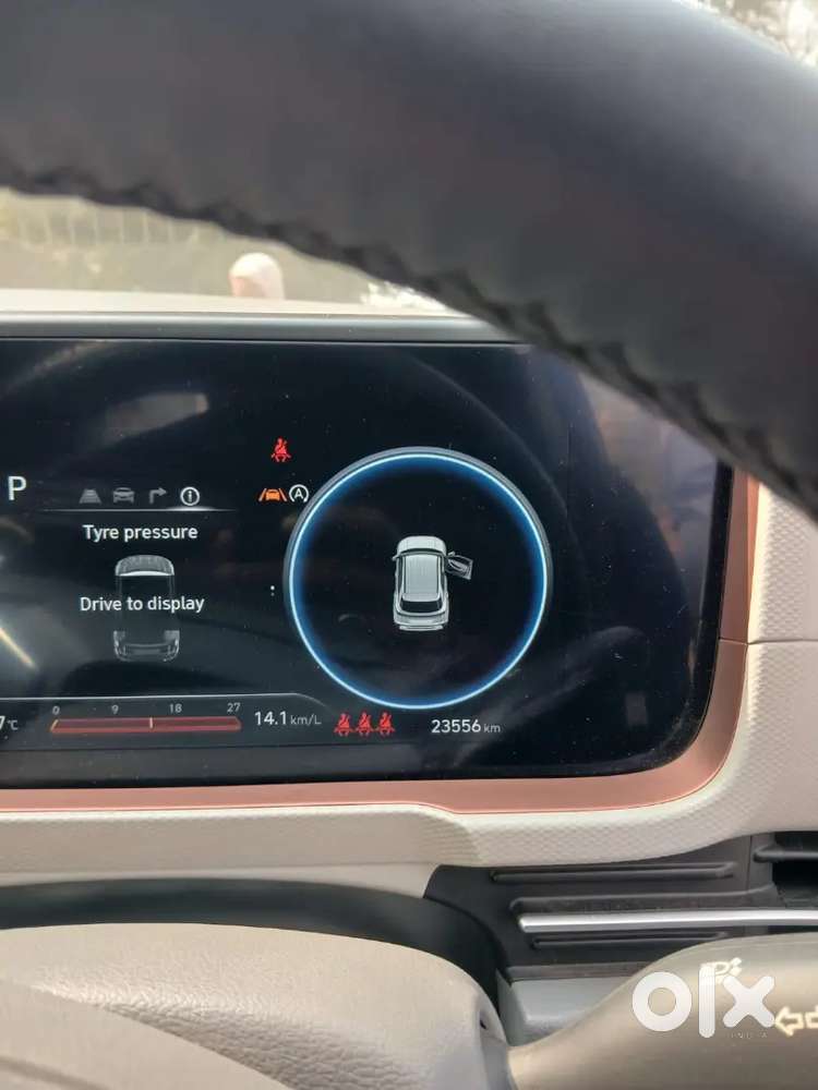 Top End Model Creta Auto Diesel 2024 Black Colour