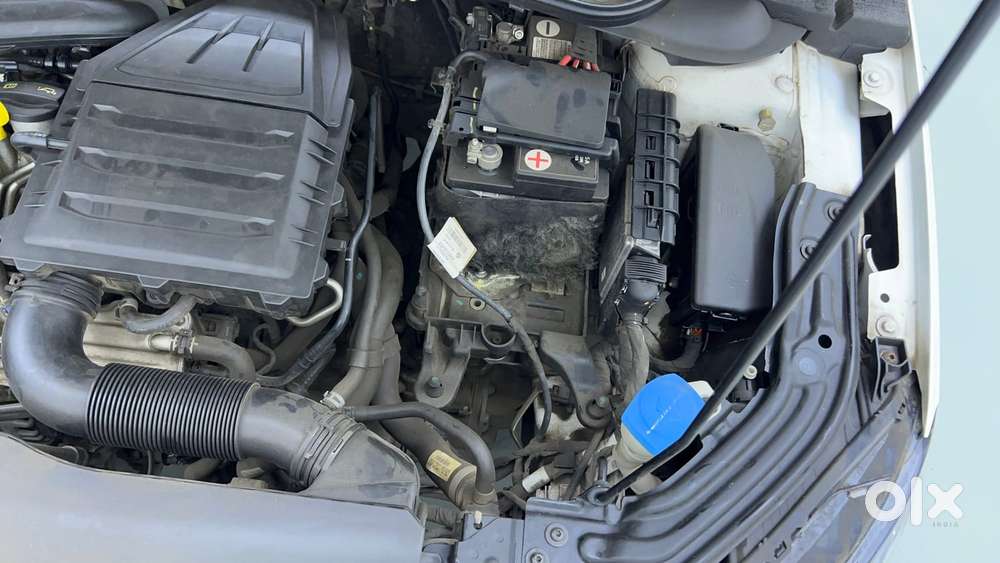 Skoda Slavia Style 1.0l Tsi Mt, 2022, Petrol