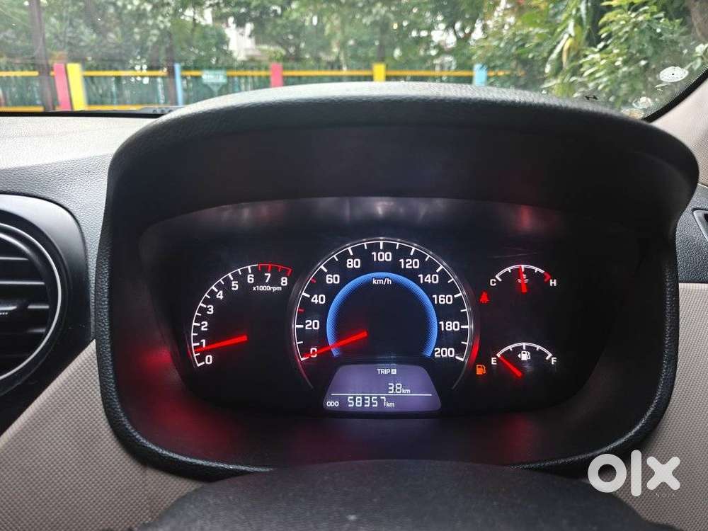 Hyundai Grand I10 Sportz 1.2 Kappa Vtvt, 2015, Petrol