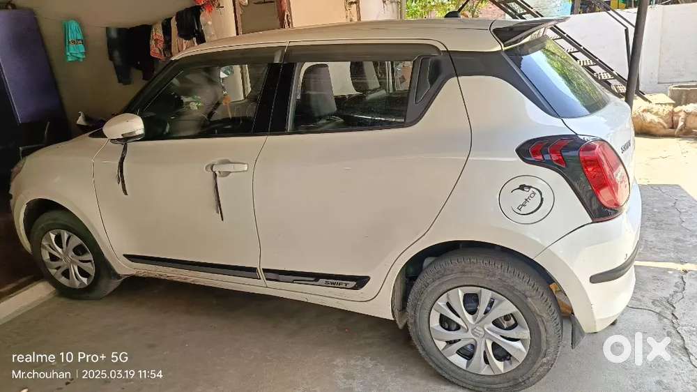 Maruti Suzuki Swift 2021 Petrol