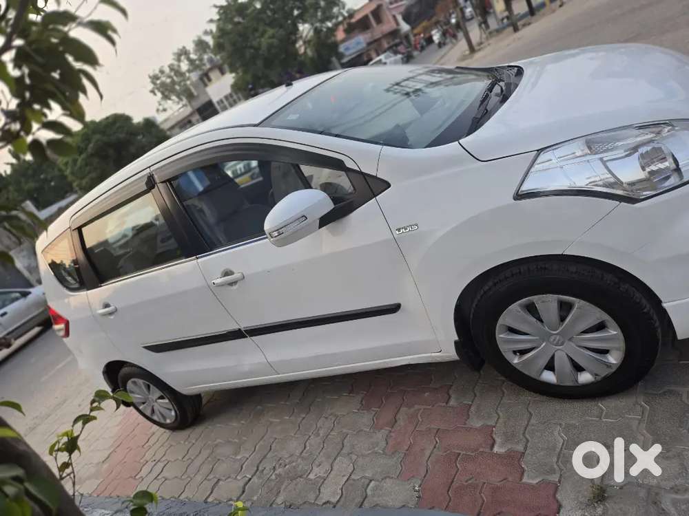 Maruti Suzuki Ertiga Vdi 2017