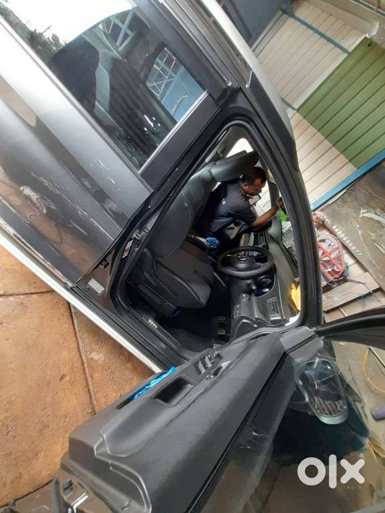 Maruti Suzuki Xl6 2022 Petrol 65000 Km Driven