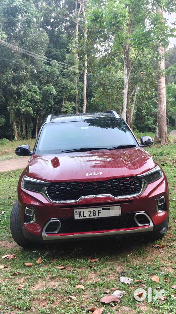Kia Sonet 2023 Petrol Well Maintained With Extended Warranty