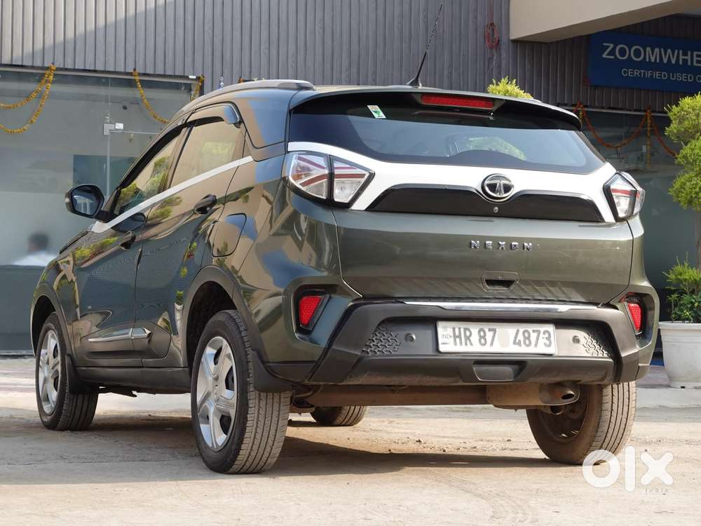 Tata Nexon 1.5 Revotorq Xm (s), 2021, Petrol