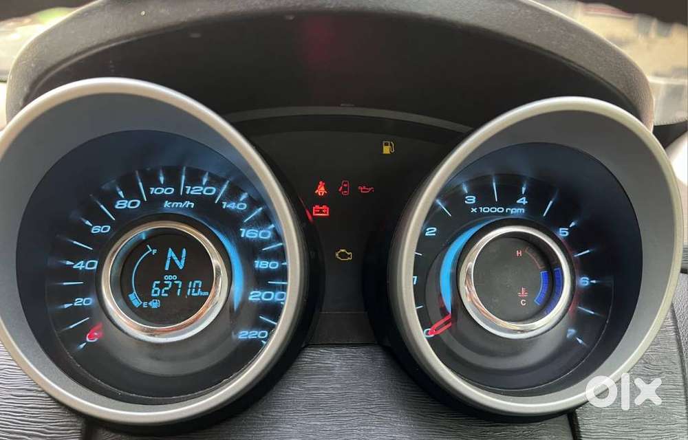 Mahindra Xuv500 2.2 W10, 2016, Diesel