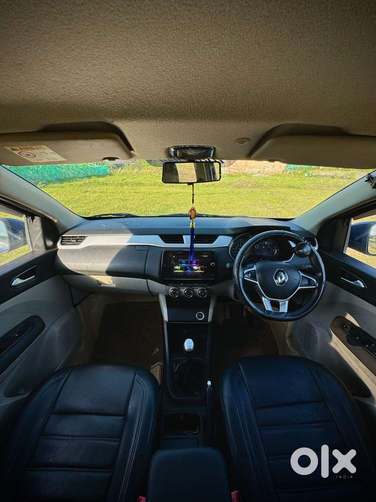 Renault Triber Rxz, 2021, Petrol