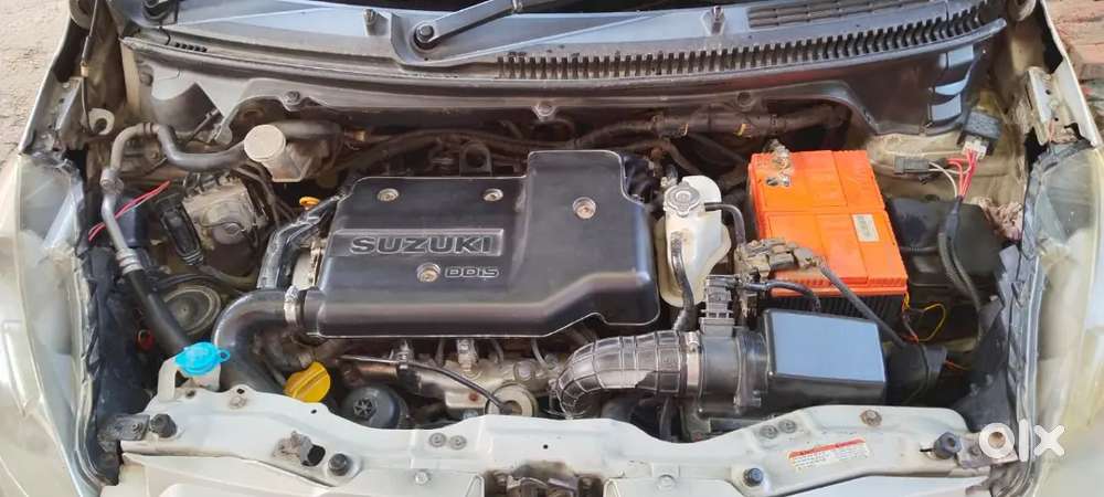 Maruti Suzuki Ertiga 2013