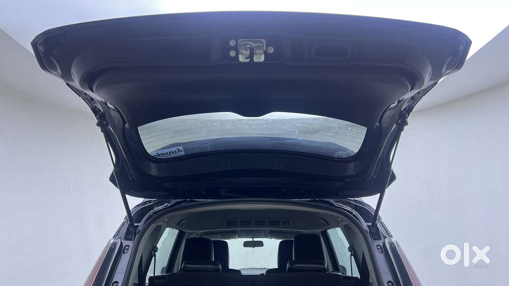 Maruti Suzuki Xl6 1.5 Alpha Plus Mt, 2023, Petrol