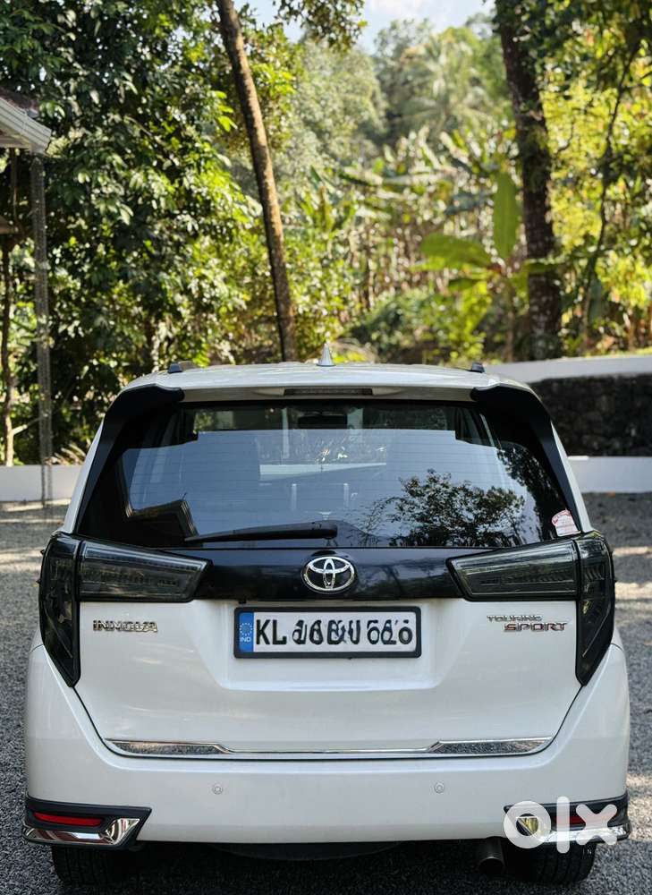 Toyota Innova Crysta 2.8 At Touring Sport, 2018, Diesel