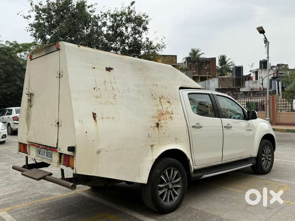 Isuzu V-cross Z Prestige 4x4 Mt, 2019, Diesel