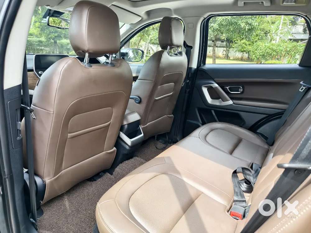 Harrier Automatic 2020