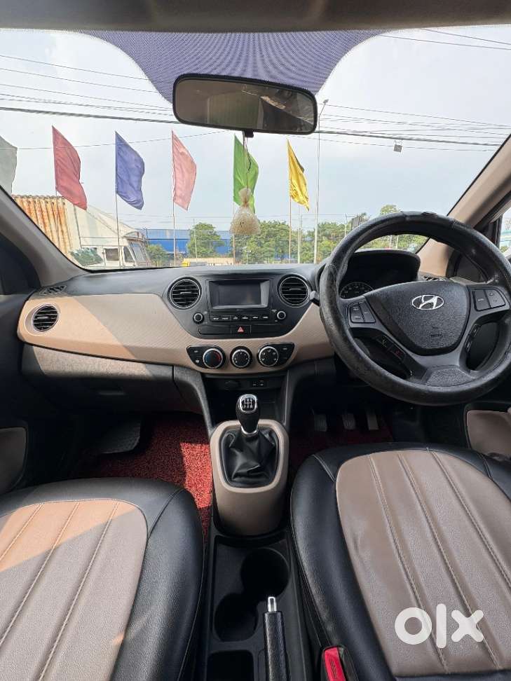 Hyundai Grand I10 Sportz, 2017, Petrol