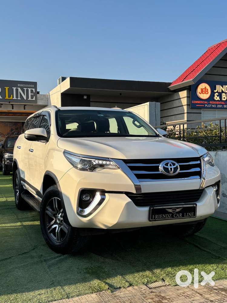 Toyota Fortuner 3.0 4x2 Automatic, 2019, Diesel
