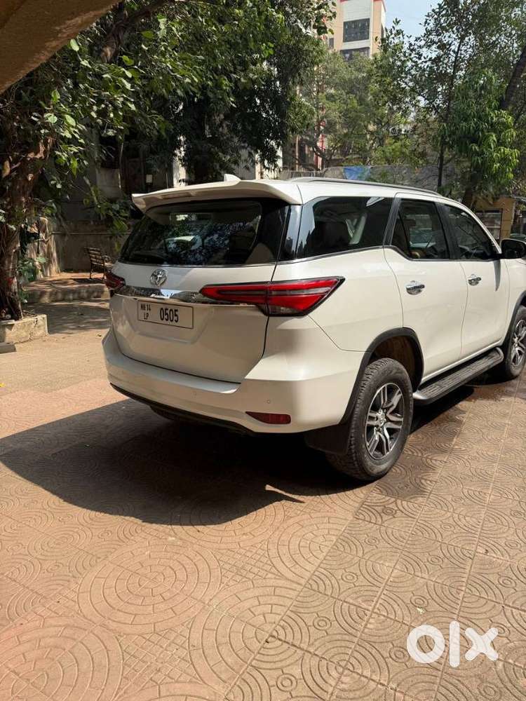 Toyota Fortuner [2021-ongoing] 2.8 2wd Diesel At, 2024, Diesel