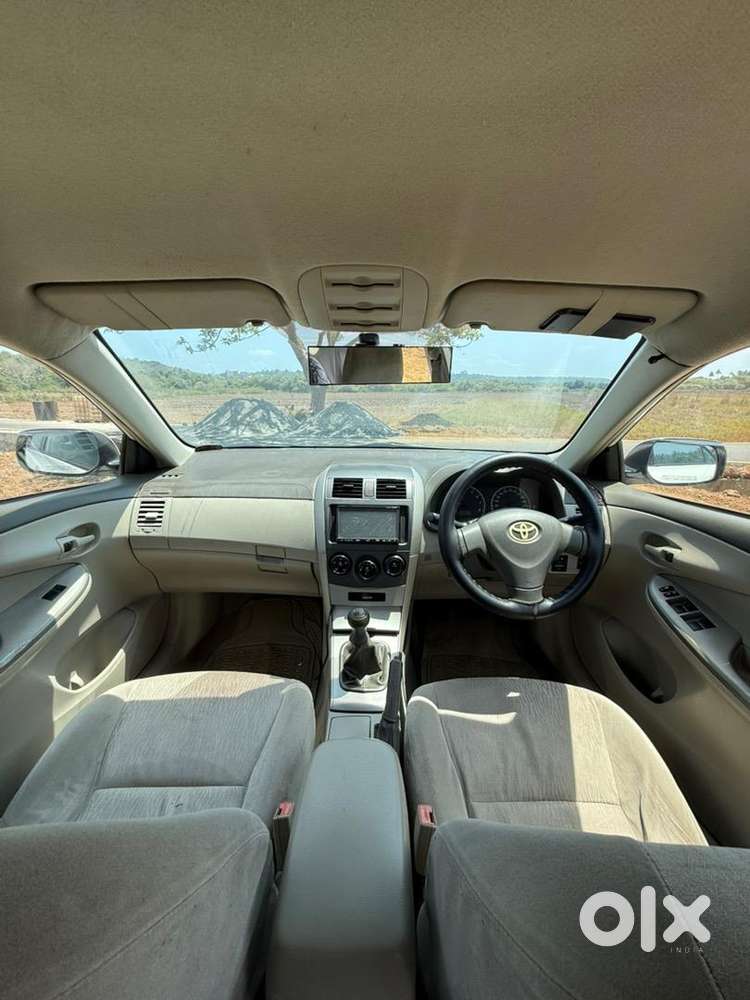 Toyota Corolla Altis 2009 Petrol Well Maintained