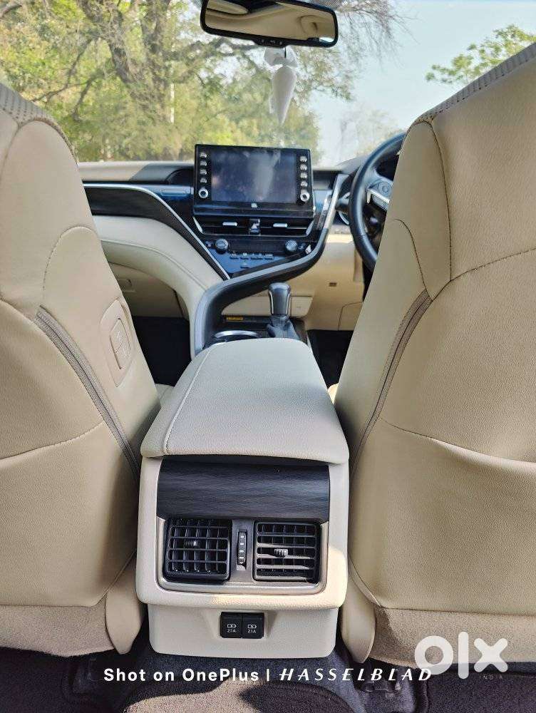 Toyota Camry Hybrid, 2024, Petrol