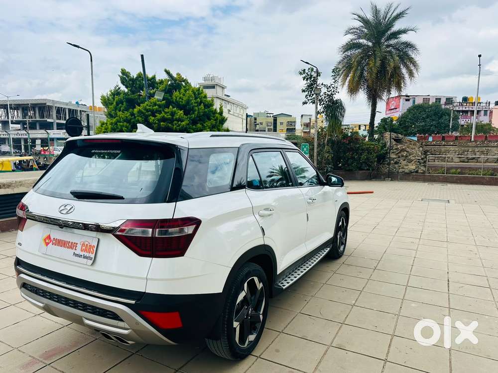 Hyundai Alcazar 2.0 Platinum (o) Petrol At 7 Str, 2022, Petrol