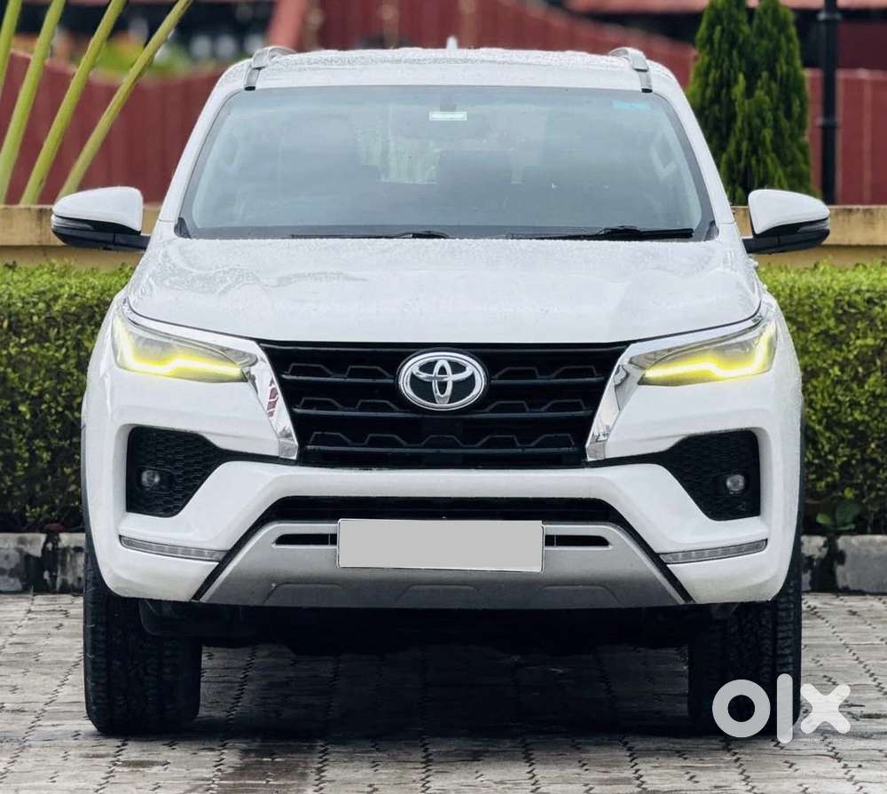 Toyota Fortuner 4x2 At 2.8 Diesel, 2022, Diesel