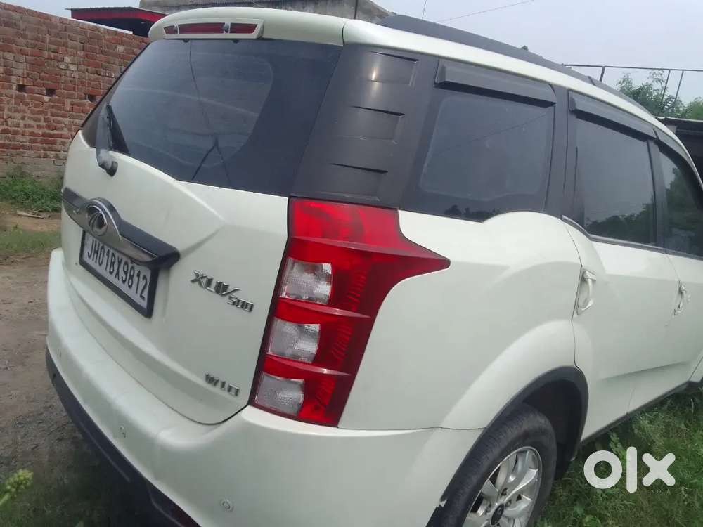 Mahindra Xuv500 2.2 Diesel 2017