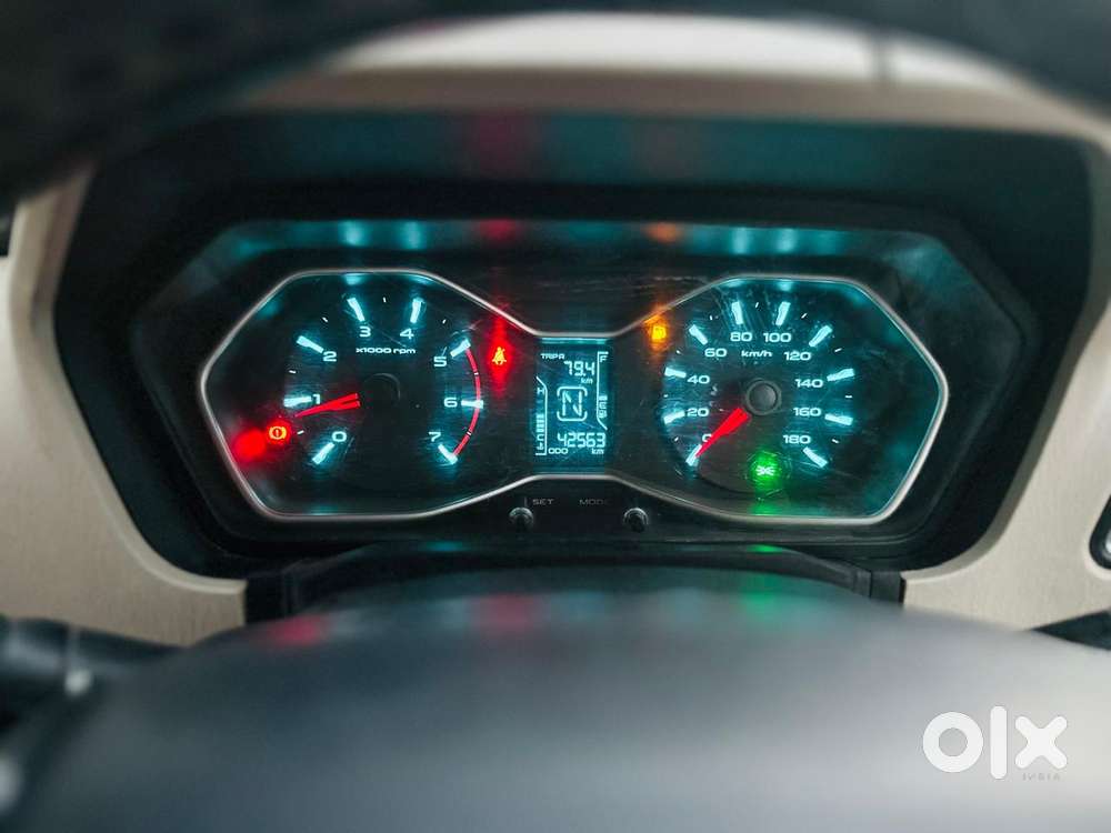 Mahindra Scorpio Classic 2.2 S 11 Mt 7 Str, 2024, Diesel