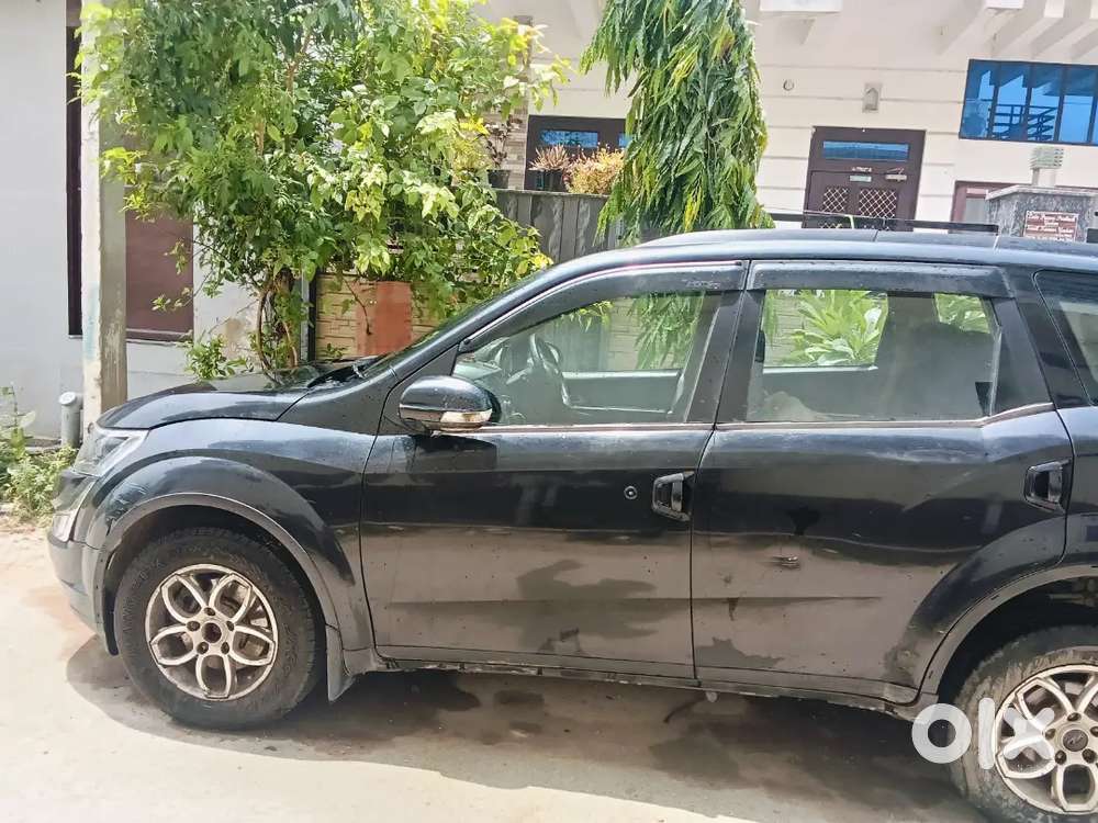 Mahindra Xuv500 2017 Year