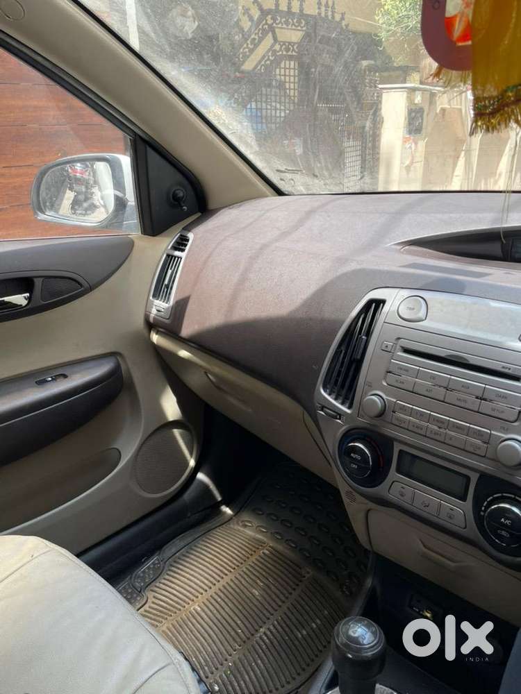 Hyundai I20 2011 Petrol Well Maintained