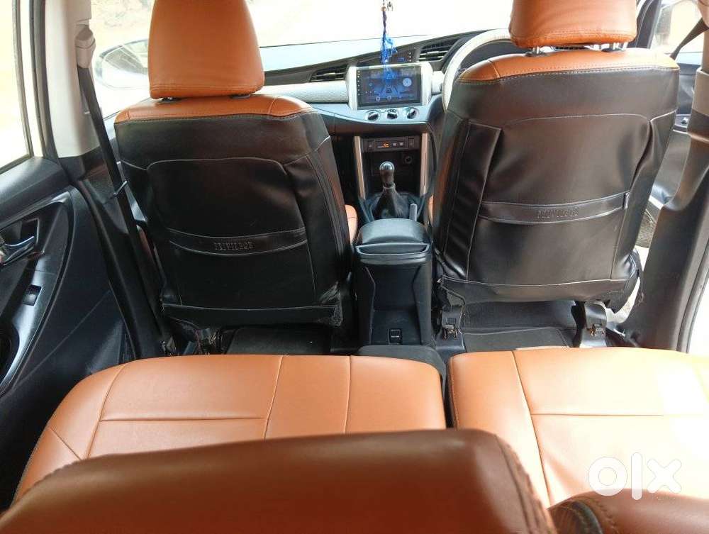 Toyota Innova Crysta 2.4 G Mt 8s, 2018, Diesel