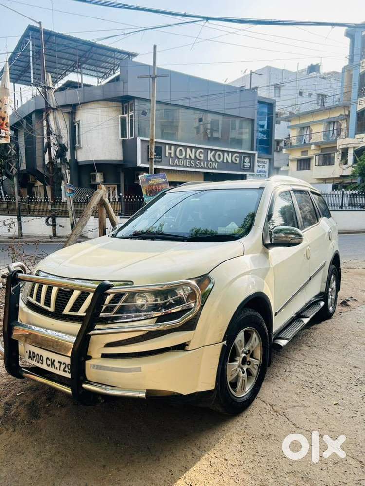 Mahindra Xuv500 Seal Engine 145068 Km Driven