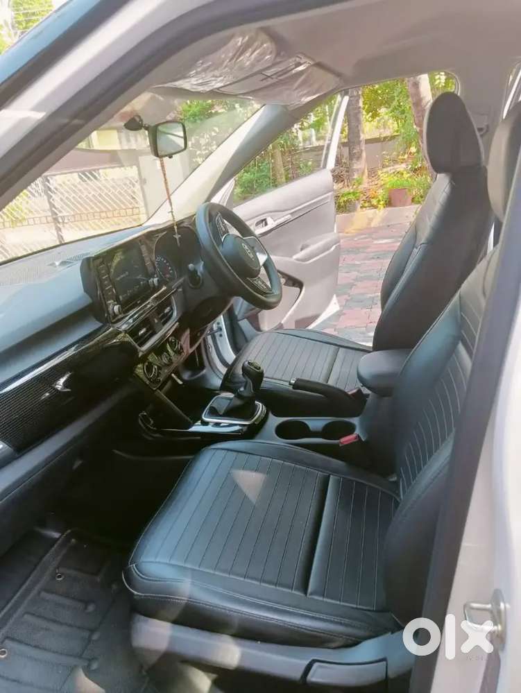 Kia Seltos Htk+ Petrol,20400km Driven,2021 Model,well Maintained.