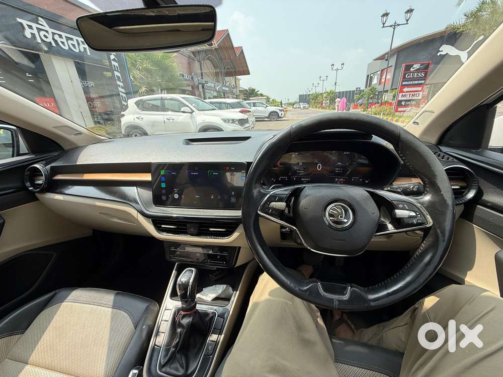 Skoda Slavia Style Matte 1.0 Tsi At, 2022, Petrol