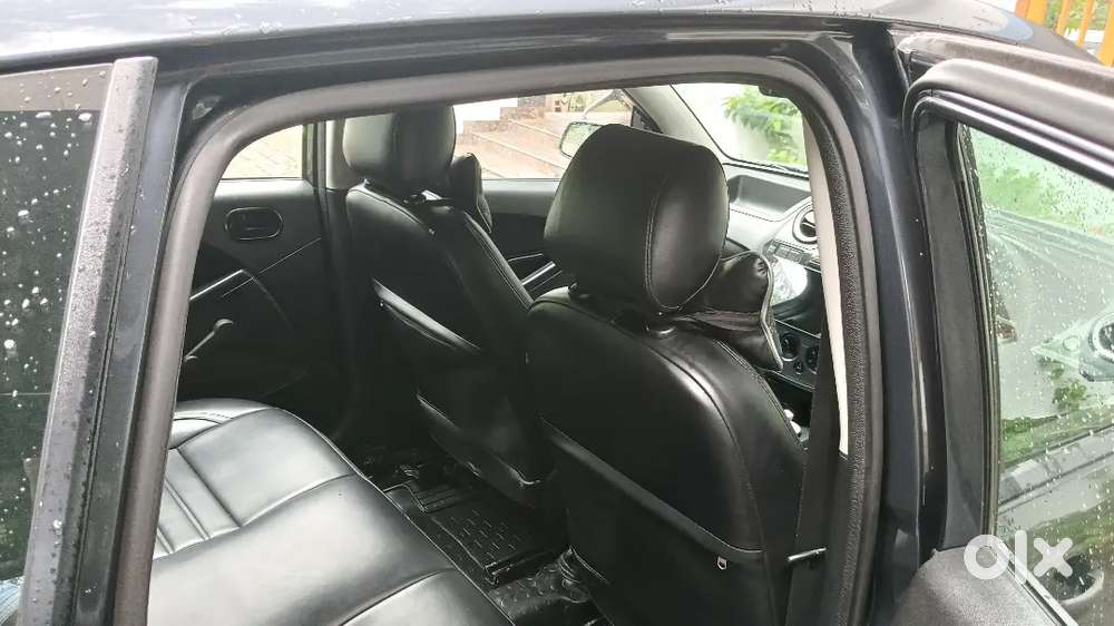 Ford Figo Diesel 2013 /5 New Tyres/ New Battary/antroid Music Sistam