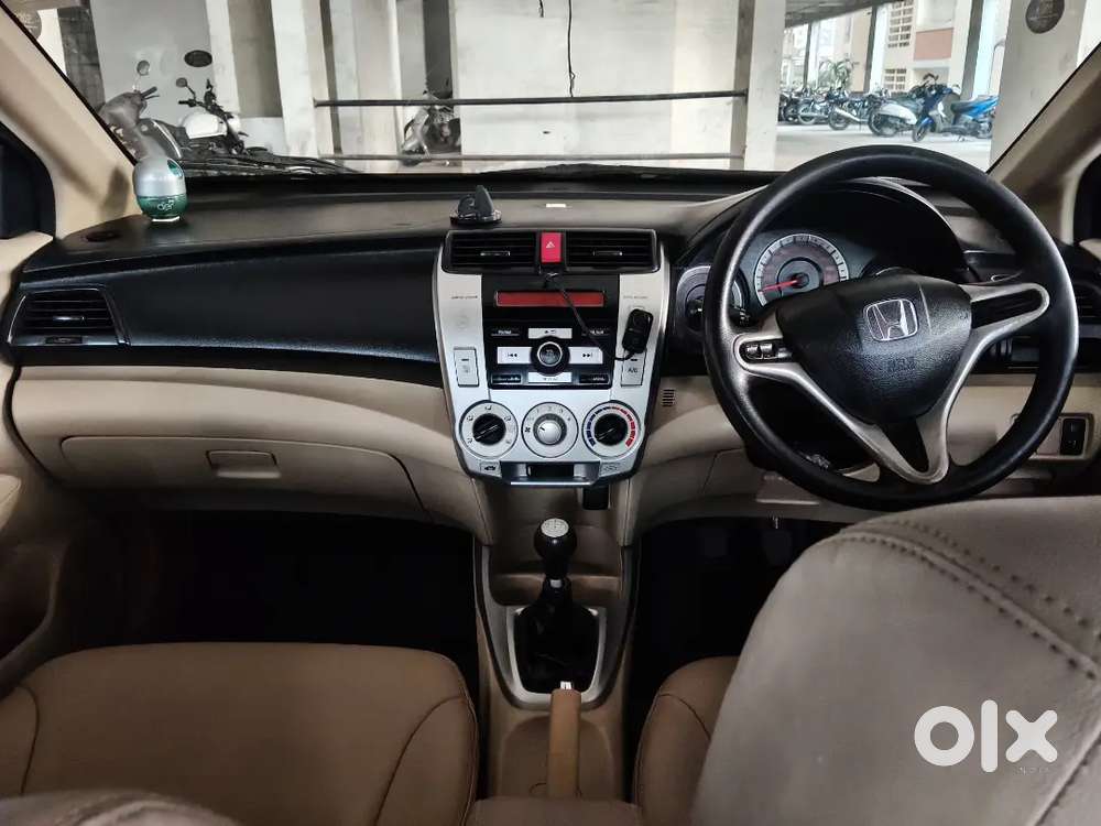 Honda City 1.5 Smt Petrol 2011