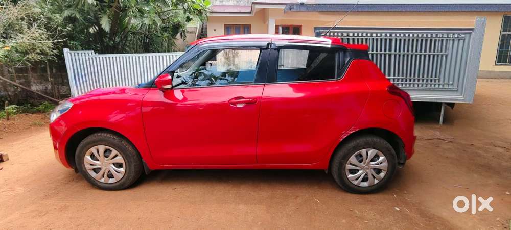 Maruti Suzuki Swift Vxi + Manual, 2021, Petrol
