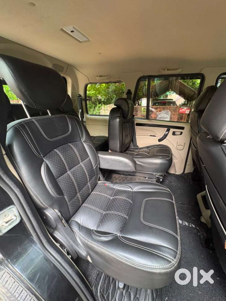 Mahindra Scorpio Classic 2.2 S 11 Mt 7 Str, 2024, Diesel