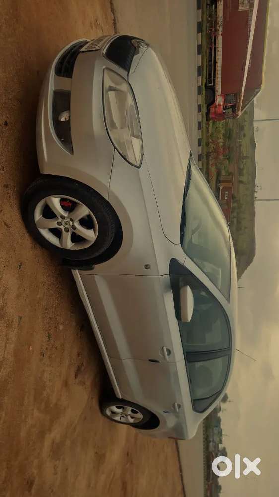 Skoda Rapid Elegance 2013 Diesel