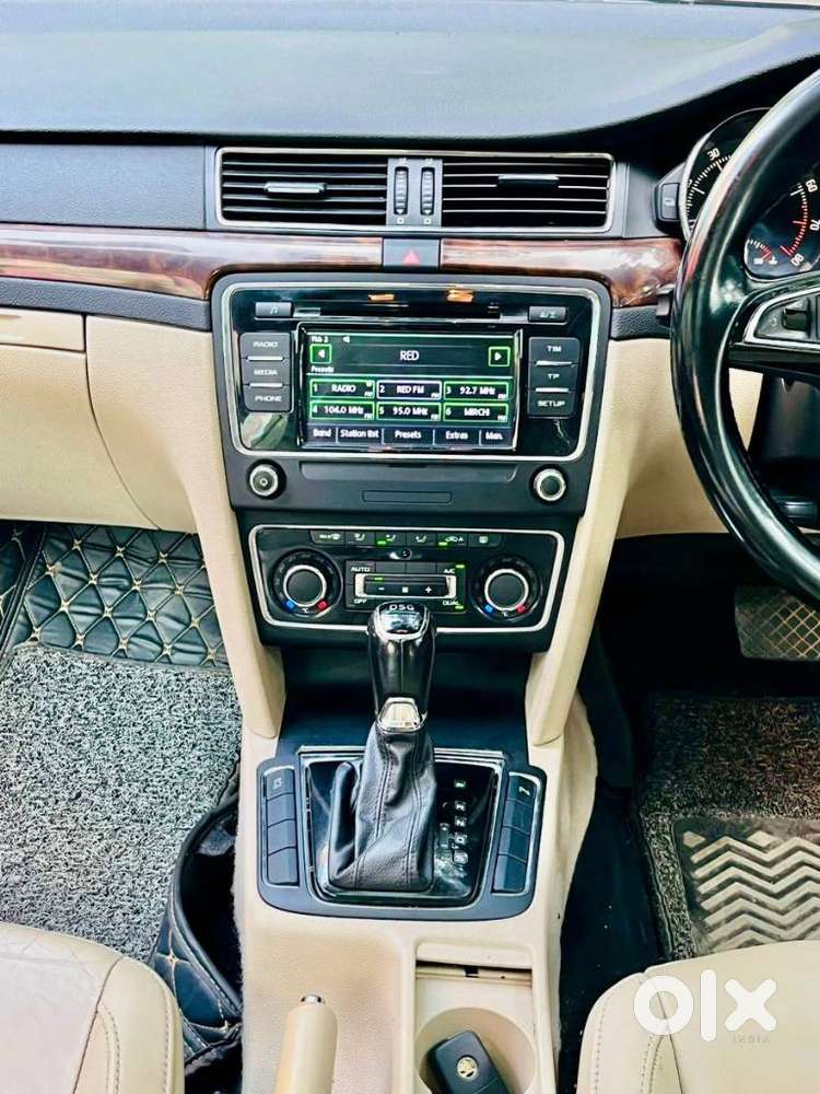 Skoda Superb 2013-2015 Elegance 1.8 Tsi At, 2015, Petrol